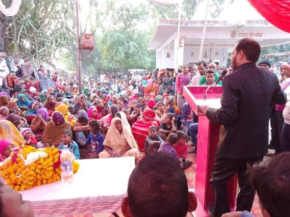 UP Election 2022: सपा नेता का दावा- सुबह 4 बजे सोकर उठते हैं अखिलेश यादव, CM योगी पर किया पलटवार UP Election 2022: सपा नेता का दावा- सुबह 4 बजे सोकर उठते हैं अखिलेश यादव, CM योगी पर किया पलटवार