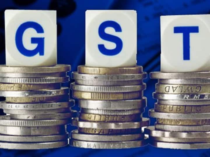 GST Officials Arrested Businessman For Using Fake ₹ 60 Crore Bills 'GST' अधिकारियों की बड़ी कार्रवाई, महाराष्ट्र में 60 करोड़ रुपये के टैक्स की हेराफेरी के आरोप में व्यापारी गिरफ्तार