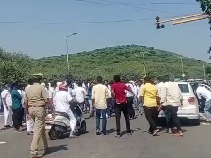 பட்டா கத்தியுடன் நடுரோட்டில் மோதி கொண்ட பார்வர்ட் ப்ளாக் கட்சியினர் - திருமாறன் உள்ளிட்டோர் மீது வழக்குப்பதிவு