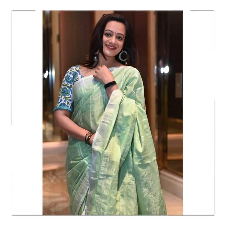 स्पृहा जोशी एक उत्तम अभिनेत्री, निवेदिका, संवेदनशील कवयित्री म्हणून ओळखली जाते. (photo:spruhavarad/ig)