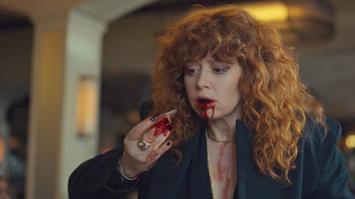 रशियन डॉल: रूसी गुड़िया (Russian Doll) एक अमेरिकी कॉमेडी-ड्रामा स्ट्रीमिंग टेलीविजन सीरीज है, जिसे नताशा लियोन, लेस्ली हेडलैंड और एमी पोहलर द्वारा बनाया गया है, जिसका प्रीमियर 1 फरवरी, 2019 को नेटफ्लिक्स पर किया गया था. न्यूयॉर्क सिटी की एक महिला अपने आपको बार-बार एक ही पार्टी में शामिल पाती है और हर रात के अंत में उसकी मौत हो जाती है. अगले दिन यही घटनाएं उसके साथ फ़िर से होती है, जैसे की पिछले दिन कुछ हुआ ही ना हो. इस टाइम लूप से खुद को वो महिला कैसे निकालती है यही सीरीज में दिखाया गया है.