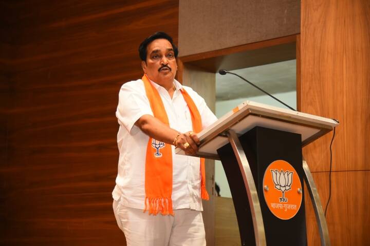 मौजूदा लोकसभा में सबसे ज्यादा वोटों के अंतर से जीतकर संसद पहुंचने वाले सांसद का नाम है सीआर पाटिल. पाटिल गुजरात की नवसारी सीट से बीजेपी के टिकट पर चुनाव जीते थे. उन्होंने कांग्रेस के धर्मेश पटेल को 6 लाख 89 हजार 668 वोटों से हराया था.