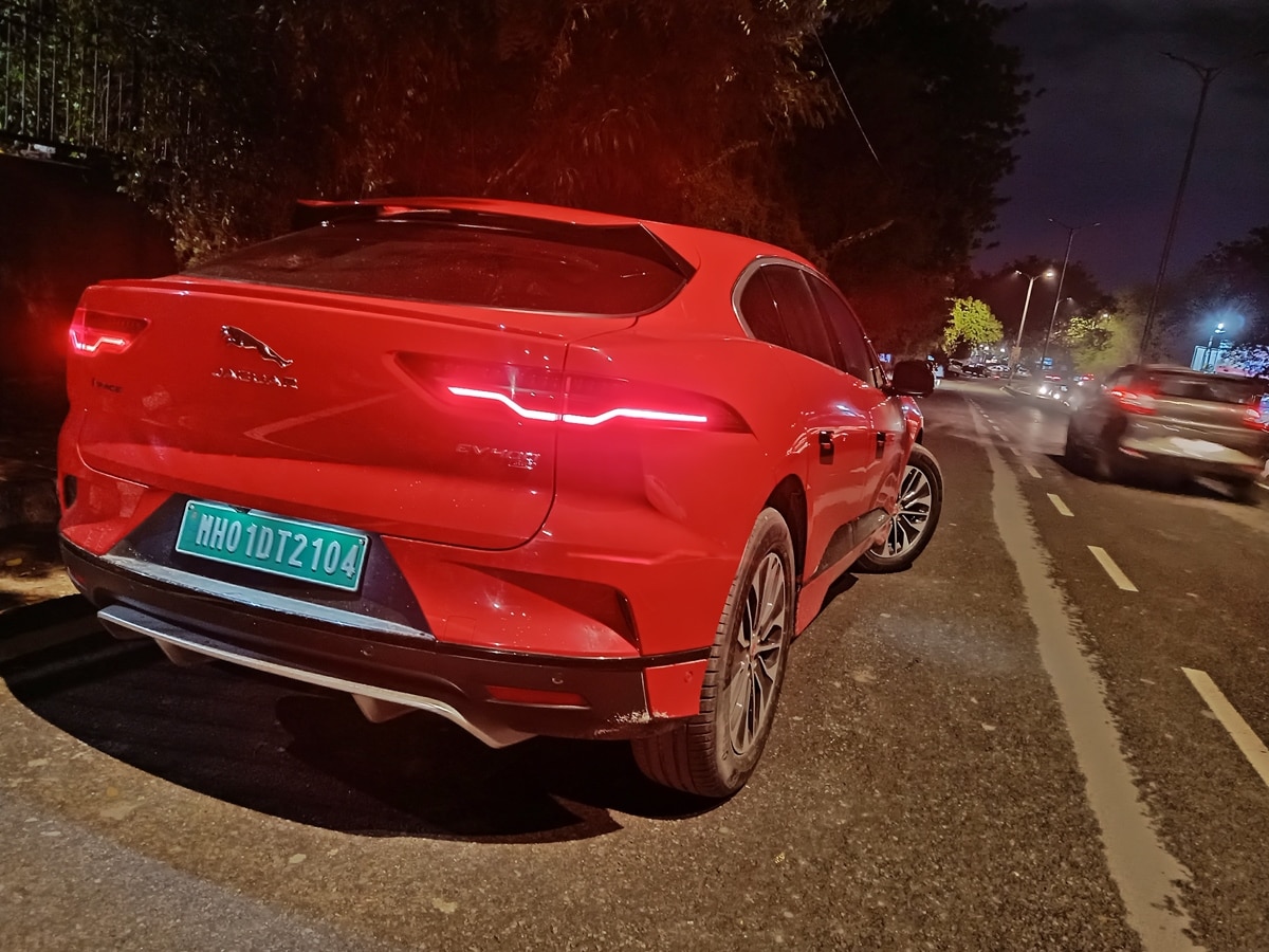 Electric Car Range: Jaguar I Pace માં દમદાર રેંજ, પણ બીજી E Car જેટલી લાંબી મુસાફરી આસાન નથી, ચાર્જિંગ ઈન્ફ્રાસ્ટ્રક્ચરમાં સુધારાની જરૂર