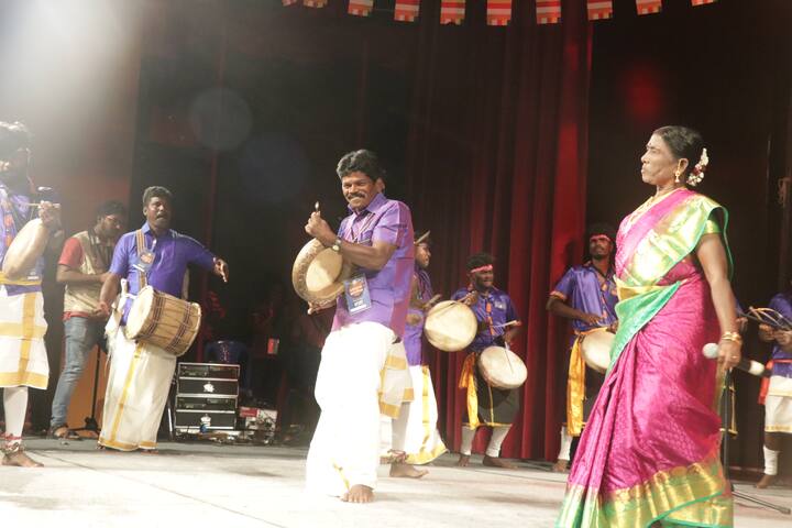 மூத்த கிராமிய கலைஞர்கள் பலரும் ஆர்வத்துடன் பங்கேற்று வருகின்றனர்.