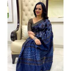 Spruha Joshi: स्पृहाने साजरा केला साडी संडे; पाहुयात तिच्या साड्यांचं सुंदर कलेक्शन