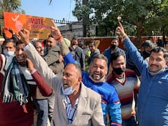 Chandigarh MC Results 2021: चंडीगढ़ नगर निगम में आप बहुमत के करीब, बीजेपी को बड़ा झटका, मेयर हारे चुनाव