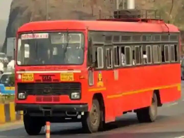 Maharashtra ST Strike More than 200 ST workers demanded voluntary death from the Chief Minister दोनशेहून अधिक एसटी कर्मचाऱ्यांनी मुख्यमंत्र्याकडे केली स्वेच्छा मरणाची मागणी