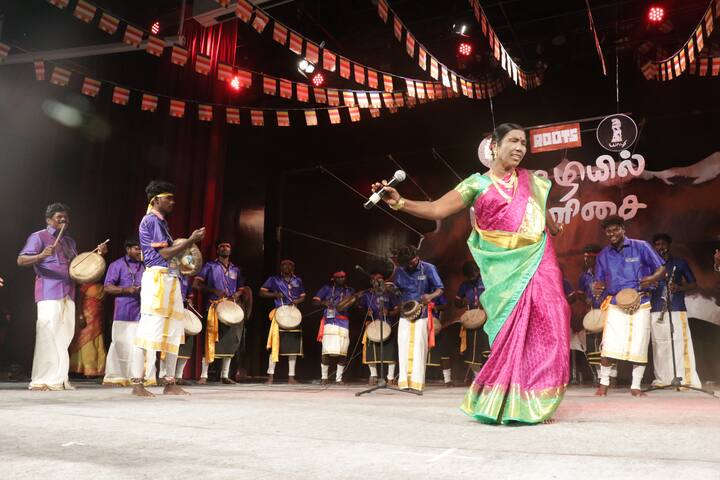 அனைத்து கிராமப்புற கலைகளும் இந்த நிகழ்ச்சியில் இடம்பெற்றது.