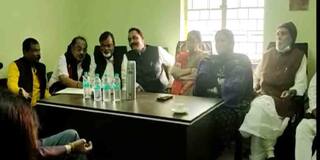 Malda: ইংরেজবাজারে কার্নিভাল ঘিরে ২ তৃণমূল নেতার প্রকাশ্যে বাকবিতণ্ডা