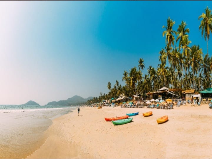 Goa Assembly Elections 2022 religious demography BJP congress TMC AAP political history Goa Election 2022: गोवा के सियासी समंदर में पार्टियों ने उतारी नैया, वोटों की लहरों पर कौन सा समुदाय बनेगा खेवैया?