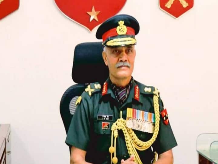 Army commander Lieutenant General Jai Singh Nain in Jodhpur military station ANN Jodhpur News: जोधपुर सैन्य स्टेशन पहुंचे आर्मी कमांडर, कहा- किसी भी चुनौती के लिए रहें तैयार