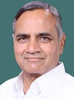 इस लिस्ट में चौथा नाम है राजस्थान में भीलवाड़ा से सांसद सुभाष चंद्र का. सुभाष चंद्र बीजेपी के टिकट पर लड़े थे. लह कांग्रेस के रामपाल शर्मा को 6 लाख 12 हजार वोटों से हरा कर संसद पहुंचे हैं.