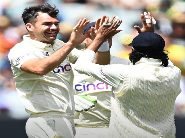 Ashes series third test Melbourne james anderson takes 4 wickets australia takes lead of 82 runs Eng vs Aus,  Melbourne Test: एंडरसन ने कराई इंग्लैंड की वापसी, 4 विकेट चटकाकर ऑस्ट्रेलिया को बड़ा स्कोर बनाने से रोका
