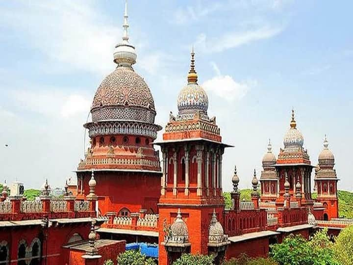 Madras HC Direct hearing from January 3 - Chennai High Court Registrar Notice ஆன்லைன் விசாரணையில் ஏற்பட்ட விபரீதம்: ஜனவரி 3 முதல் நேரடி விசாரணை மட்டுமே; உயர்நீதிமன்ற பதிவாளர் அறிவிப்பு 