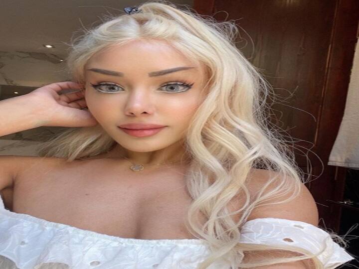 Trending News: 'Doll' जैसा लुक पाने के लिए पहले मॉडल ने खर्च किए लाखों रुपये, फिर किया यह फैसला! Trending News A model in America spent 11 lakh rupees to get doll look but now taking this shocking decision Trending News: 'Doll' जैसा लुक पाने के लिए पहले मॉडल ने खर्च किए लाखों रुपये, फिर किया यह फैसला!