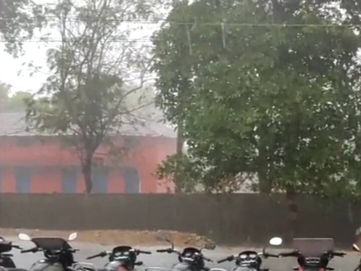 Chhattisgarh weather update Rain and hailstorm in many districts of state ANN Chhattisgarh News: छत्तीसगढ़ में मौसम का मिजाज बदला, कई जिलों में ओलावृष्टि,  जानिए कहां-कहां हुई बारिश