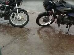 महाराष्ट्रात अनेक ठिकाणी गारपीट आणि पाऊस, शेतकऱ्यांची चिंता वाढली