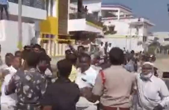 Hindupur Balakrishna House: హిందూపురంలో టీడీపీ, వైసీపీ నేతల సవాళ్ల పర్వం...తోపులాట..!