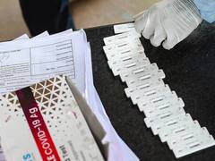 COVID 19 Cases In Delhi: दिल्ली में कोरोना के नए मामलों में बड़ा उछाल, करीब 500 नए केस आए