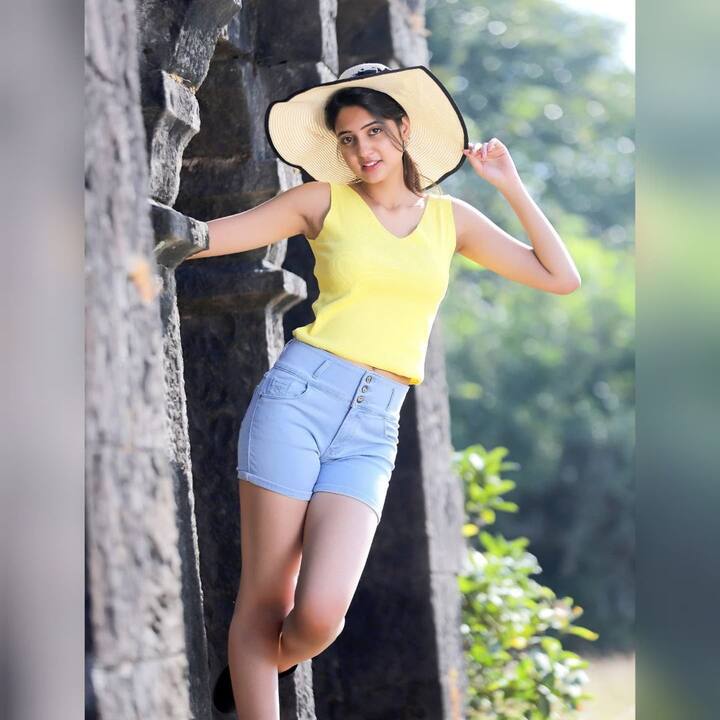 मालिकेत सिद्धीची भूमिका साकारुन विदुलाने तिच्यातील अभिनय प्रेक्षकांना दाखवून दिला आहे.(photo:vidulachougule/ig)