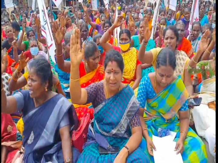 Cheap quality rice distribution in Nagapattinam Fair Price shops இந்த அரிசியை நீங்க சாப்புடுவீங்களா ? - அதிகாரிகளிடம் கேள்வி எழுப்பி போராடிய பெண்கள்