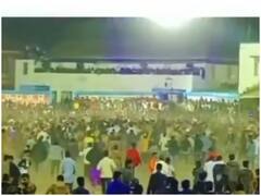 Watch: गुजरात में बीजेपी विधायक द्वारा आयोजित टूर्नामेंट में जमकर उड़ीं कोविड प्रोटोकॉल की धज्जियां