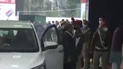 EC से Akhilesh Yadav-Mayawati ने तय समय पर चुनाव करवाने की अपील