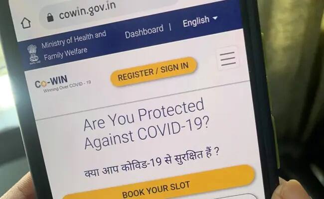 ઓમિક્રોનની દહેસત વચ્ચે એક સારા સામાચાર એ છે કે, 15થી 18 વયના લોકોનું વેક્સિનેશન શરૂ થશે. આ લોરોને રસી લેવા માટે સૌપ્રથમ Cowin appમાં રજિસ્ટ્રેશન કરાવવું પડશે.