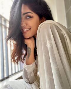 Eesha Rebba: నేచురల్ బ్యూటీ ఈషా.. క్యూట్ ఫొటోలు వైరల్..