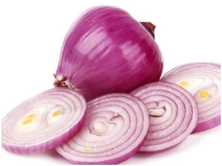 Health Tips Health Benefits of consuming Raw Onion And Raw Onion Eating  Benefits | Health Tips: कच्चे प्याज के सेवन से सेहत को मिलते हैं ये फायदे,  हर मौसम में देता है