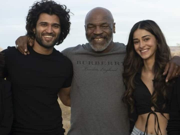 Liger: Karan Johar To Unveil First Glimpse Of Vijay Deverakonda & Ananya Panday's Film On THIS Date Liger: Karan Johar To Unveil First Glimpse Of Vijay Deverakonda & Ananya Panday's Film On THIS Date