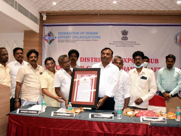 Request to shift the Handicrafts Development Authority from Pondicherry to Tanjore கைவினைப்பொருட்கள் மேம்பாட்டு ஆணையத்தை புதுச்சேரியில் இருந்து தஞ்சைக்கு மாற்ற கோரிக்கை