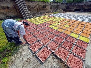 மார்க்கர் பேனாக்களுக்கு அரசு தடை விதிக்க வேண்டும் - சாக்பீஸ் தயாரிக்கும் தொழிலாளர்கள் கோரிக்கை