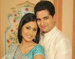 Best TV On-Screen Couples: शरद मल्होत्रा-सुरभि चंदना से लेकर हिना खान-करण मेहरा तक... इन टीवी स्टार्स की ऑनस्क्रीन जोड़ी टूटने पर फैन्स को लगा था बड़ा झटका