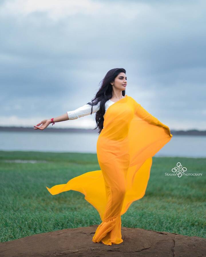 జబర్ధస్త్ వర్ష (Image Credit: Varsha/ Instagram)