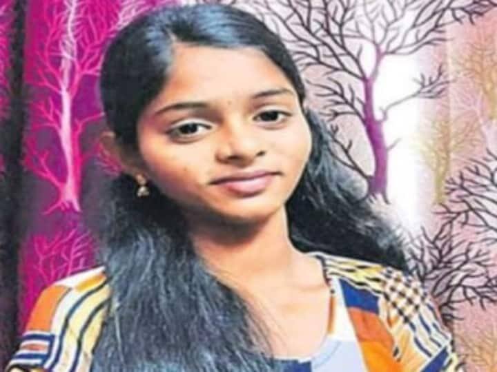 Andhra Pradesh: Young Badminton Player Kills Self As Family Couldn't Support Her Dreams Andhra Pradesh: Young Badminton Player Kills Self As Family Couldn't Support Her Dreams