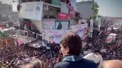 Uttar Pradesh Elections 2022: No punishment for violating the Epidemic Act? | Ghanti Bajao