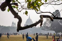 শীতকালে নিজেকে সুস্থ রাখবেন কীভাবে? রইল টিপস