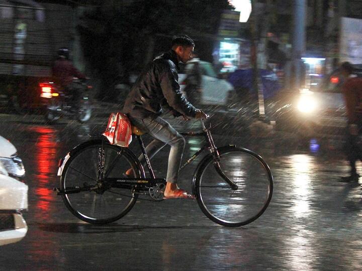 Latest Weather Update IMD Rain Expected In North India Chilly New Year As Mercury To Dip Further Snowfall Update Weather Update: Rain Expected In North India, Brace For Chilly New Year As Mercury Likely To Dip Further