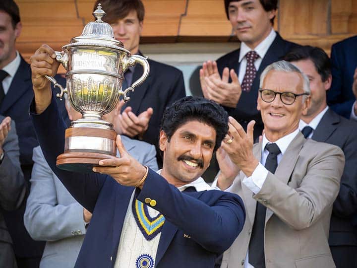 ranveer singh 83 film fees in crores play role of kapil dev Ranveer Singh Movie 83 : 5,10, 15 कोटी नव्हे, रणवीर सिंहला 83 सिनेमासाठी कोटीच्या कोटी, डोळे विस्फारायला लावणारी रक्कम