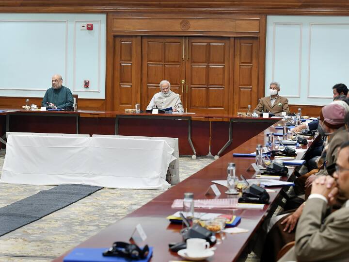 PM Narendra Modi hold Council of Ministers meet today Covid-19 Omicron and assembly polls likely to be discussed Council Of Ministers Meeting: ओमिक्रोन के बढ़ते खतरे के बीच पीएम मोदी आज करेंगे मंत्रिपरिषद की बैठक, जानें किन मुद्दों पर हो सकती है चर्चा