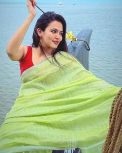 Aparna Das pics: சேலையில் கலக்கும் ‘பீஸ்ட்’ நடிகை - இணையத்தில் வைரலாகும் போட்டோஸ்..!