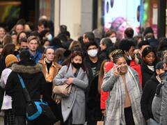 Omicron: अमेरिका-ब्रिटेन से लेकर फ्रांस-पुर्तगाल तक कोरोना का कोहराम, जानें किस देश में एक दिन में आए करीब 2 लाख नए केस