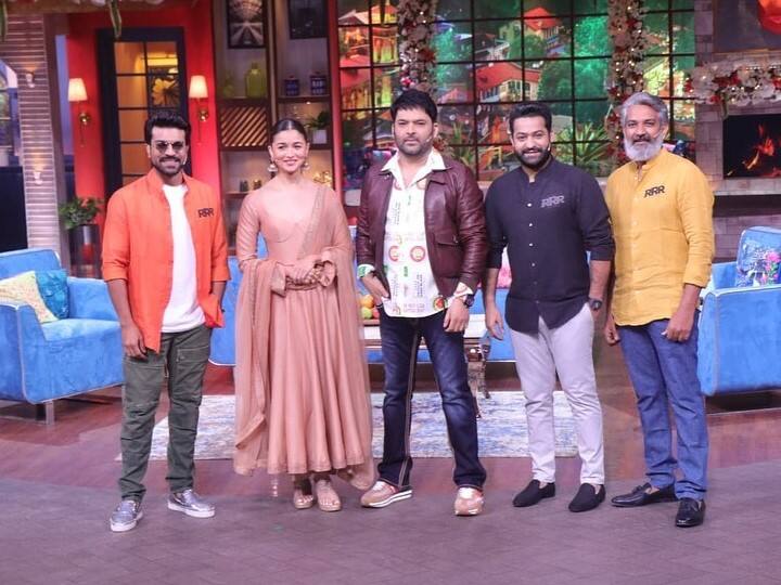 Kapil Sharma asks Ram Charan why he works despite owning hospital and airline Ram Charan: మీకు విమానాలు ఉన్నా.. ఎందుకు ఈ పని? కపిల్ శర్మ ప్రశ్నకు రామ్ చరణ్ దిమ్మతిరిగే పంచ్!