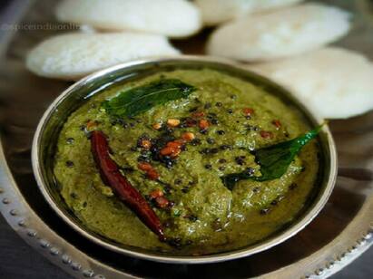 Manis Cafe Restaurant has been in the minds of people for 70 years Trichy மணிஸ் கபே..70 ஆண்டுகள்.. மல்லிப்பூ இட்லி, மணக்கும் சட்னி : Food Corner கதை இதோ..