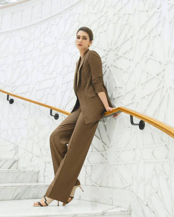 Mimi Actress Kriti Sanon Oozes Major ‘boss Lady Vibes In A Brown Pantsuit