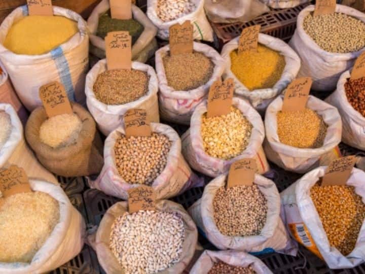 Subsidy On Food Likely To Be Little Less Than Rs 4 lakh crore In FY22: Food Secretary Subsidy On Food Likely To Be Little Less Than Rs 4 Lakh Crore In FY22: Food Secretary