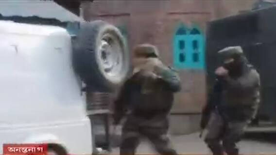 Jammu & Kashmir: জম্মু ও কাশ্মীরে জোড়া এনকাউন্টারে খতম ৬ জইশ জঙ্গি | Bangla News