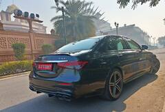 Year Ender 2021: ભારતની સૌથી ફાસ્ટ સેડાન Mercedes AMG E63 S નો રિવ્યૂ, જાણો કેવી છે ખાસિયત