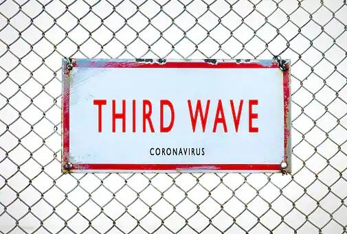 Coronavirus Third wave: west bengal health department issued a warning about the third wave of corona, experts opinion Corona Third Wave:৭ দিনেই রাজ্যে তৃতীয় ঢেউ? সতর্কবার্তা স্বাস্থ্য দফতরের, কী পরামর্শ বিশেষজ্ঞদের?